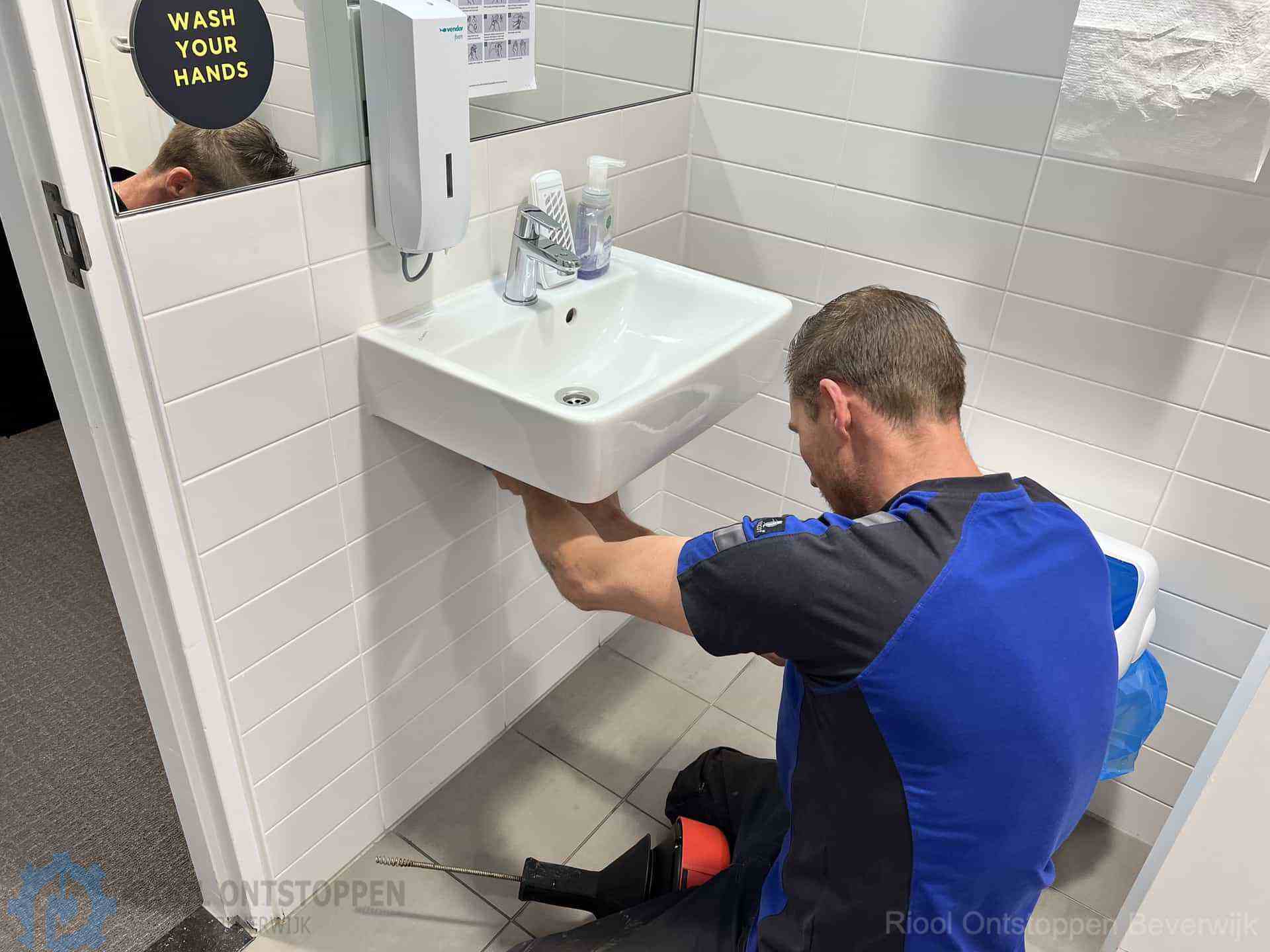 Gootsteen verstopt Beverwijk Gootsteen verstopt Beverwijk